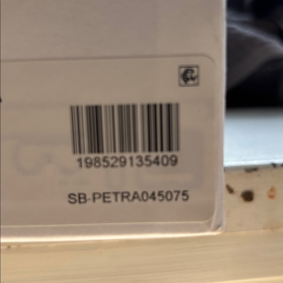 Betsey Johnson Blue™ Petra Slingback Pumps – Gold – Size 7.5 ✨ - Picture 16 of 16